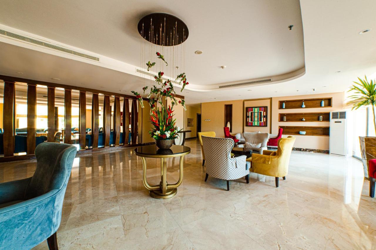 Oryx Hotel Aqaba Bagian luar foto Lobby