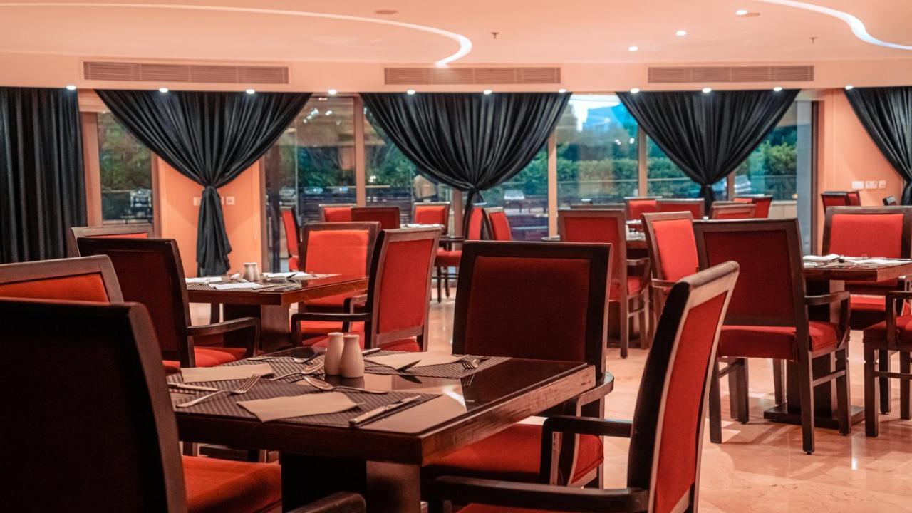 Oryx Hotel Aqaba Bagian luar foto The restaurant